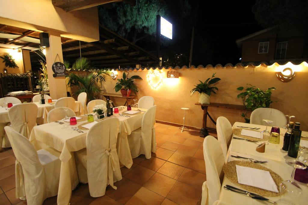 Hotel Velcamare Tarquinia Exterior photo